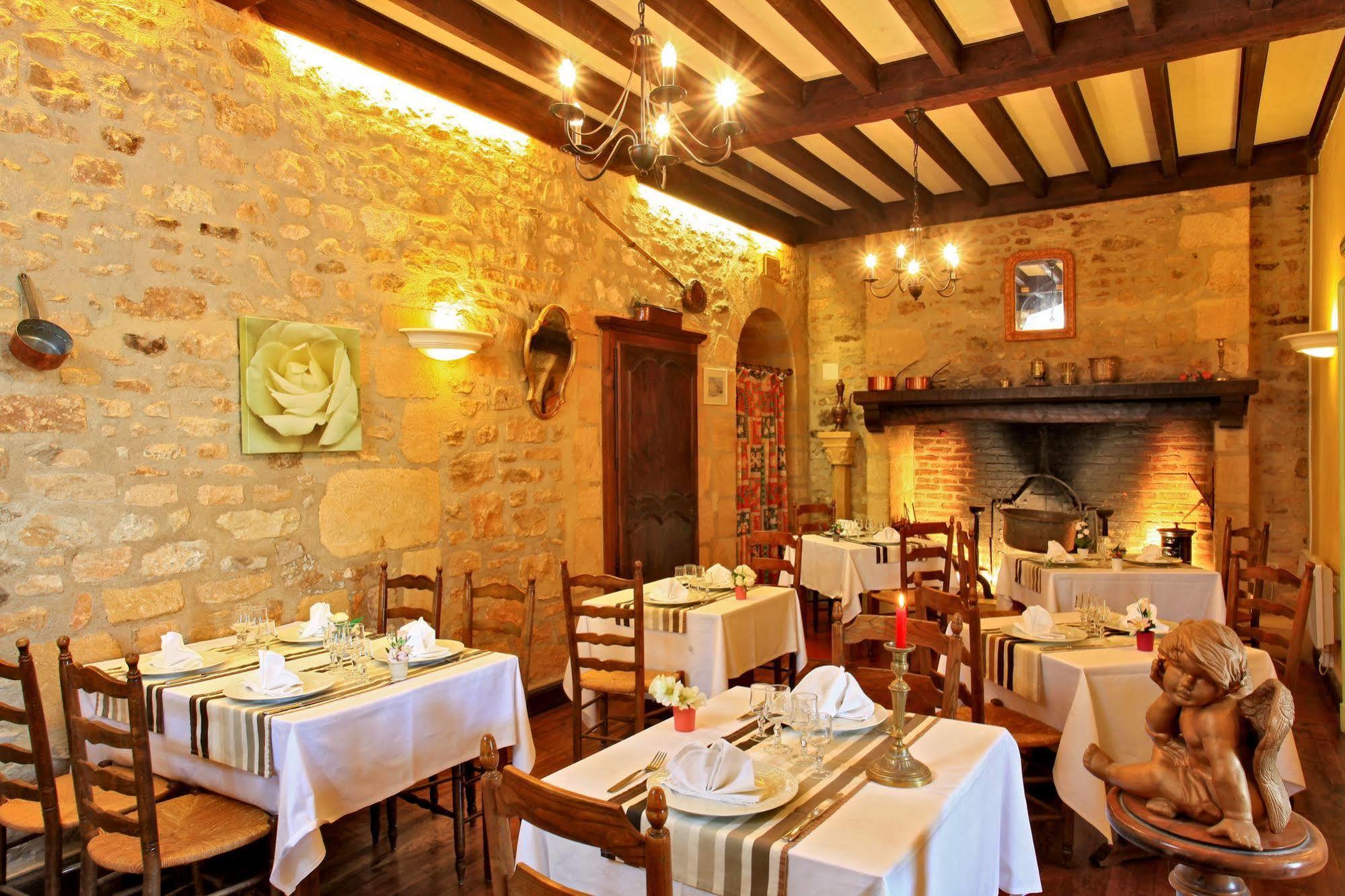 Hotel Restaurant La Verperie Sarlat-la-Caneda Luaran gambar